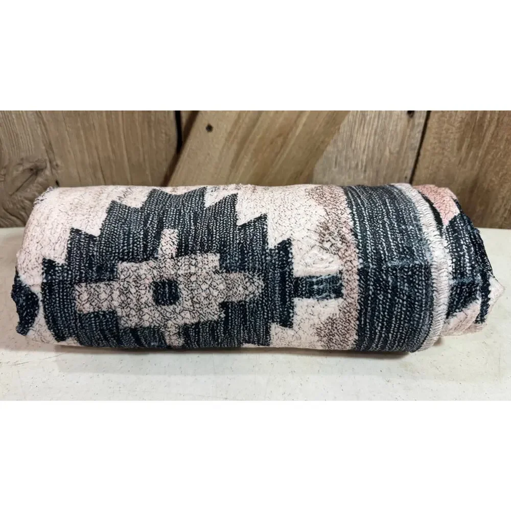 Wosabee Western Plush Fleece Throw Blanket 40